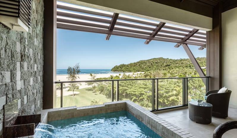 Shangri-La_s Rasa Ria Resort and Spa - Ocean Wing Jr Suite Sea View King